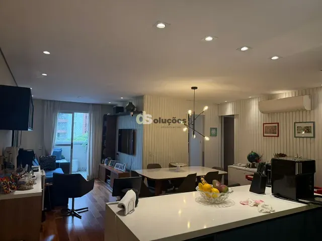 Apartamento 3 quartos e 2 banheiros, à venda, no bairro Vila Uberabinha em São Paulo