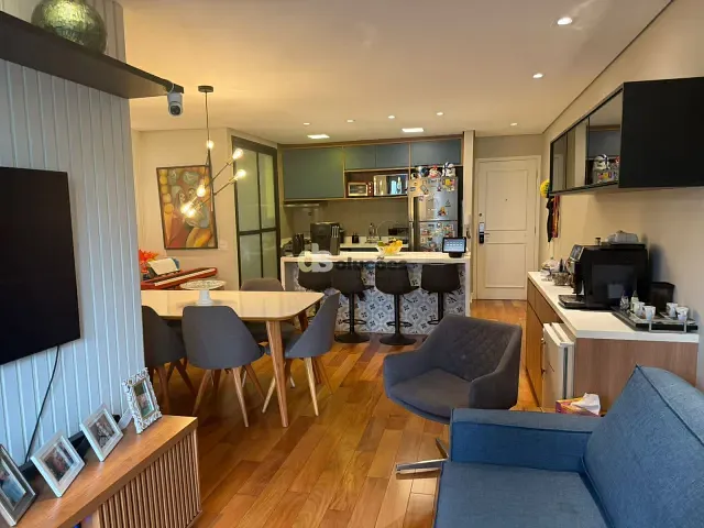Apartamento 3 quartos e 2 banheiros, à venda, no bairro Vila Uberabinha em São Paulo