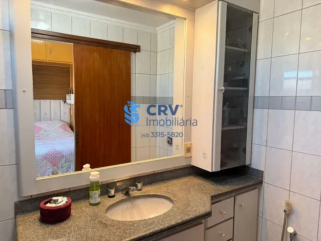 Apartamento com 130m² 3 quartos e 2 banheiros, à venda, no bairro Centro em Londrina