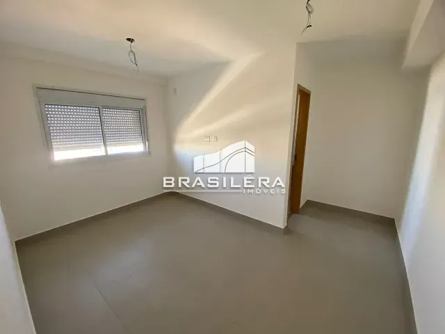 Apartamento 2 quartos e 2 banheiros, à venda, no bairro Serrinha em Goiânia