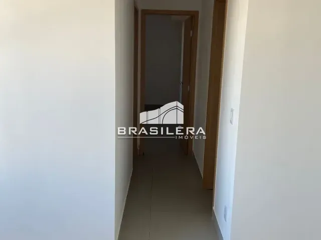 Apartamento 2 quartos e 2 banheiros, à venda, no bairro Serrinha em Goiânia