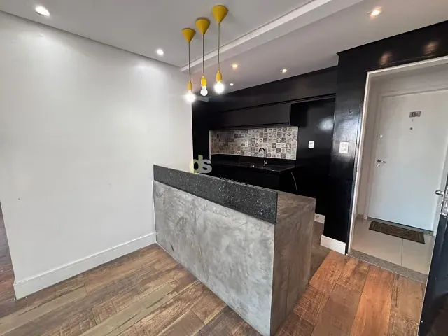 Apartamento 3 quartos e 2 banheiros, à venda, no bairro Vila Paiva em São Paulo
