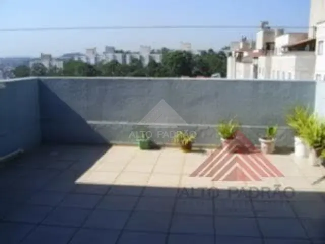 Apartamento 3 quartos e 1 banheiro, à venda, no bairro Parque São Vicente em Mauá