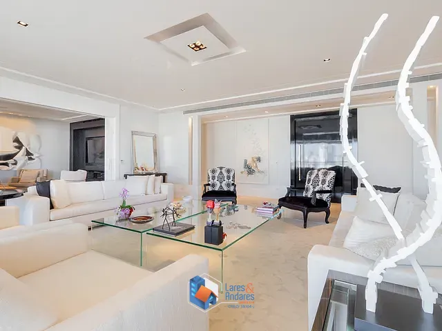Apartamento com 538m² 4 quartos e 6 banheiros, à venda, no bairro Santa Cecília em São Paulo