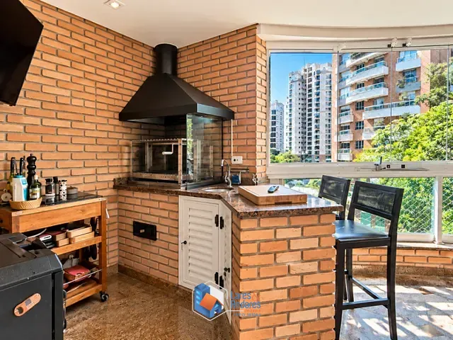 Apartamento com 368m² 4 quartos e 6 banheiros, à venda, no bairro Panamby em São Paulo