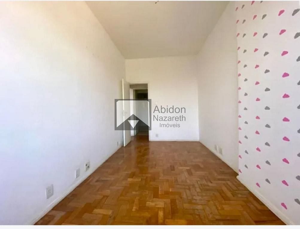Apartamento à venda com 3 quartos, 120m² - Foto 13