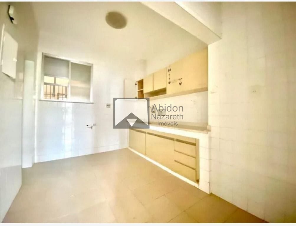Apartamento à venda com 3 quartos, 120m² - Foto 12