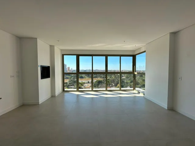 Apartamento com 236m² 3 quartos e 4 banheiros, à venda, no bairro Nova Prochet em Londrina