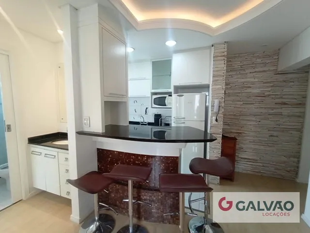 Apartamento 1 quarto e 1 banheiro, para alugar, no bairro Bigorrilho em Curitiba