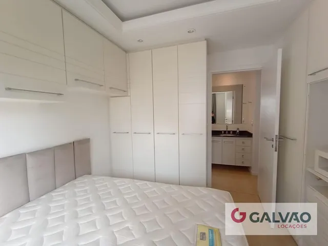 Apartamento 1 quarto e 1 banheiro, para alugar, no bairro Bigorrilho em Curitiba