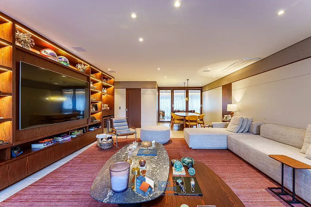 Apartamento, 4 quartos, 232 m² - Foto 2