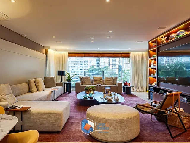 Apartamento com 232m² 4 quartos e 5 banheiros, à venda, no bairro Campo Belo em São Paulo