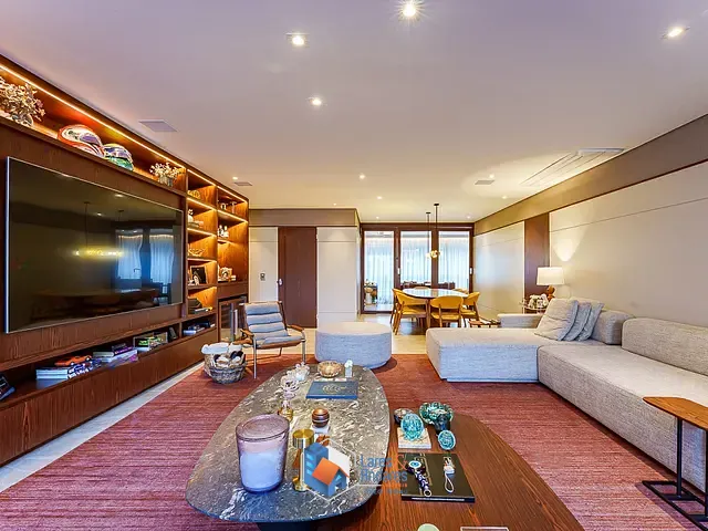 Apartamento com 232m² 4 quartos e 5 banheiros, à venda, no bairro Campo Belo em São Paulo
