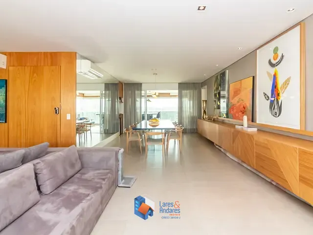Apartamento com 253m² 4 quartos e 5 banheiros, à venda, no bairro Pinheiros em São Paulo