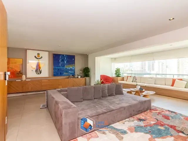 Apartamento com 253m² 4 quartos e 5 banheiros, à venda, no bairro Pinheiros em São Paulo