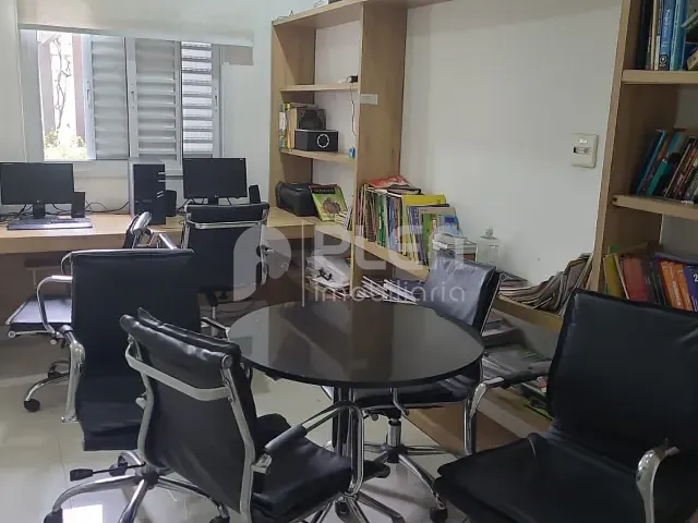 Apartamento com 48m² 2 quartos e 1 banheiro, para alugar, no bairro Vila das Palmeiras em Guarulhos
