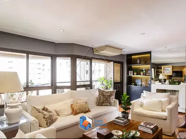 Apartamento com 190m² 4 quartos e 3 banheiros, à venda, no bairro Itaim Bibi em São Paulo