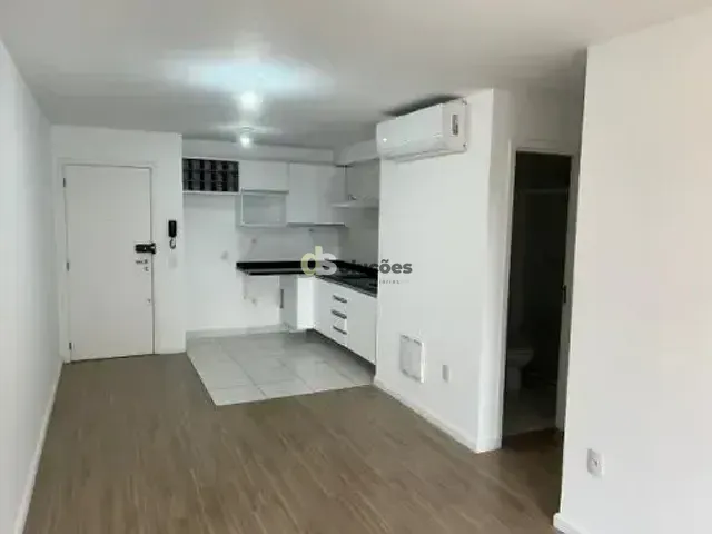 Apartamento 2 quartos e 2 banheiros, para alugar, no bairro Água Branca em São Paulo