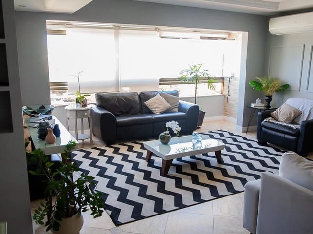 Apartamento 4 quartos e 2 banheiros, à venda, no bairro Centro em São José dos Campos