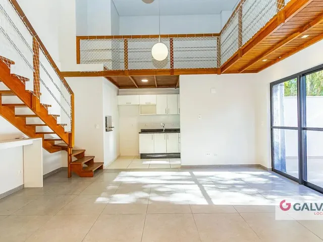 Apartamento 2 quartos e 1 banheiro, para alugar, no bairro Santo Inácio em Curitiba