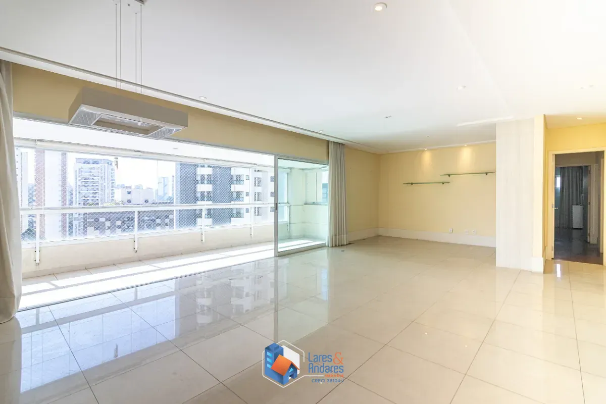 Apartamento, 4 quartos, 211 m² - Foto 1