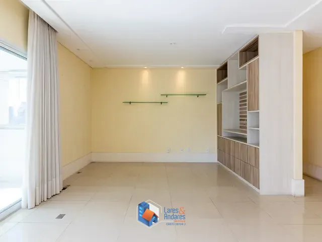 Apartamento com 211m² 4 quartos e 4 banheiros, à venda, no bairro Vila Andrade em São Paulo