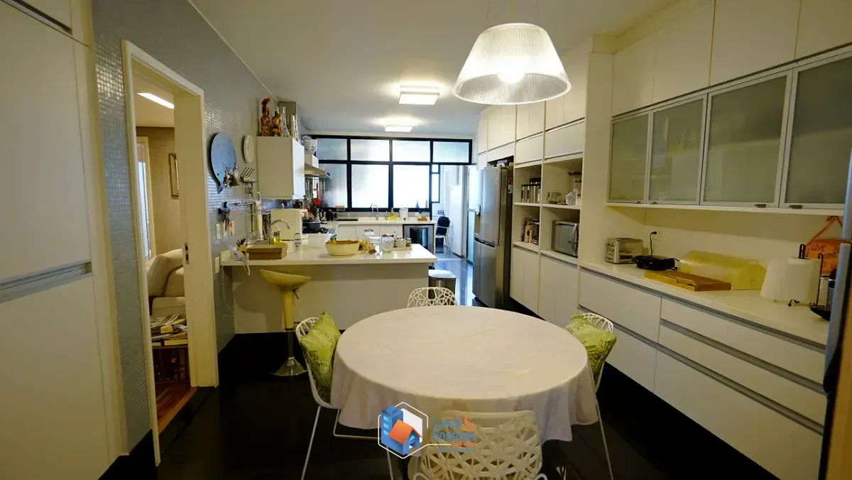 Apartamento, 3 quartos, 296 m² - Foto 10