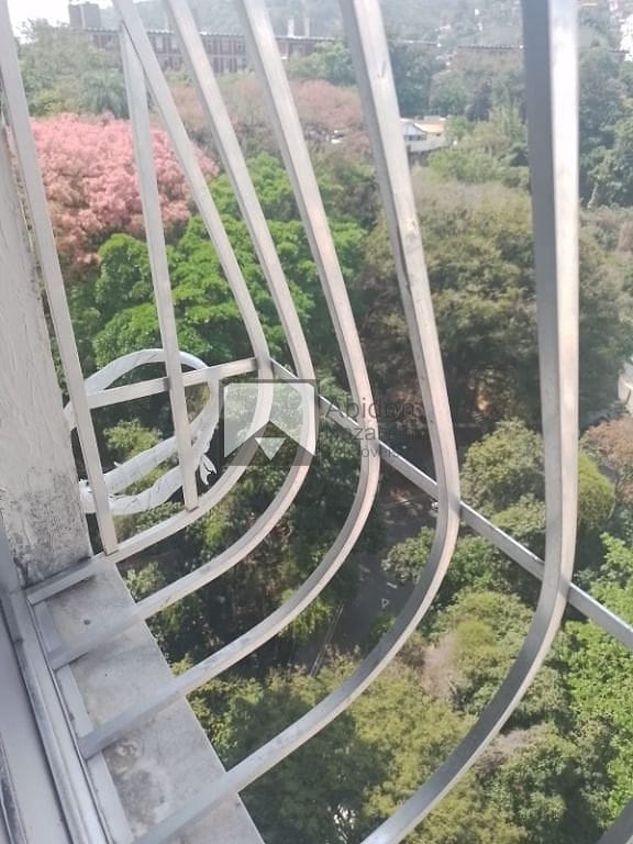 Apartamento à venda com 2 quartos, 57m² - Foto 12