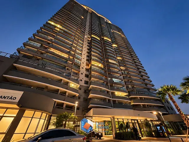 Apartamento com 180m² 4 quartos e 6 banheiros, à venda, no bairro Brooklin em São Paulo