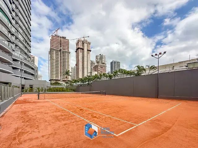 Apartamento com 180m² 4 quartos e 6 banheiros, à venda, no bairro Brooklin em São Paulo