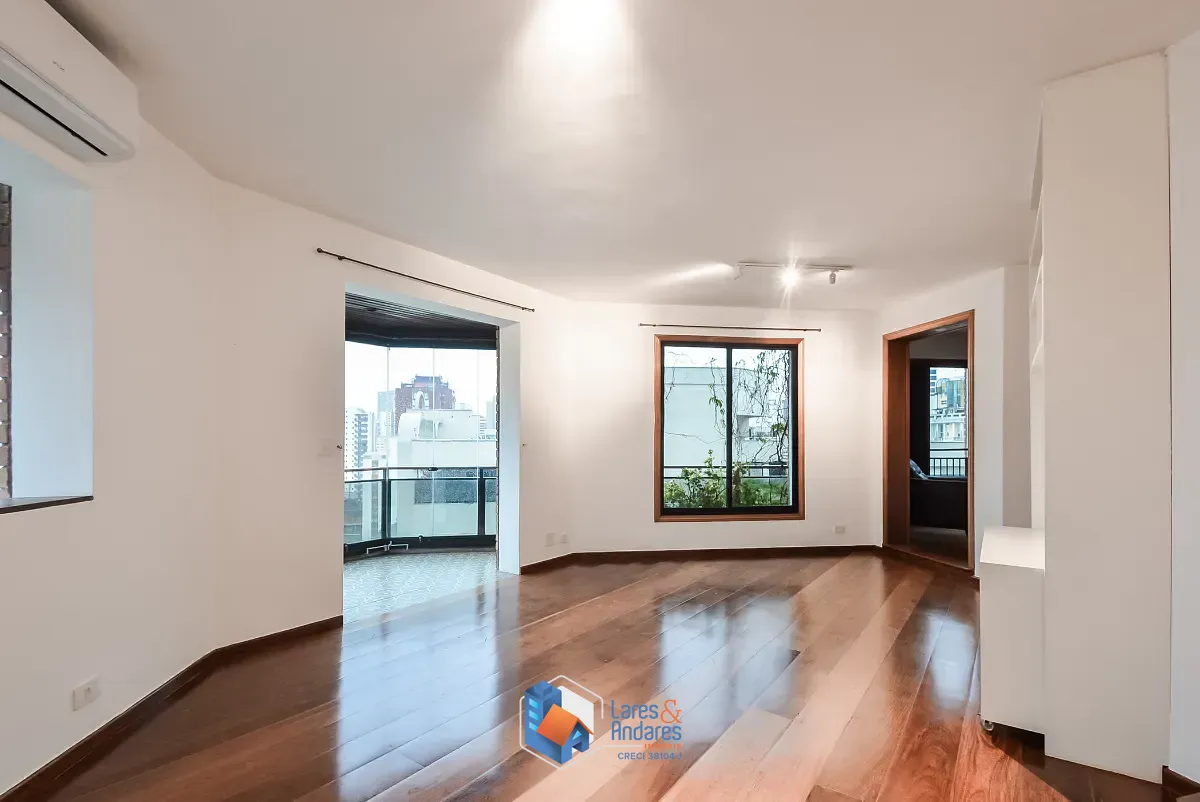 Apartamento, 3 quartos, 205 m² - Foto 1
