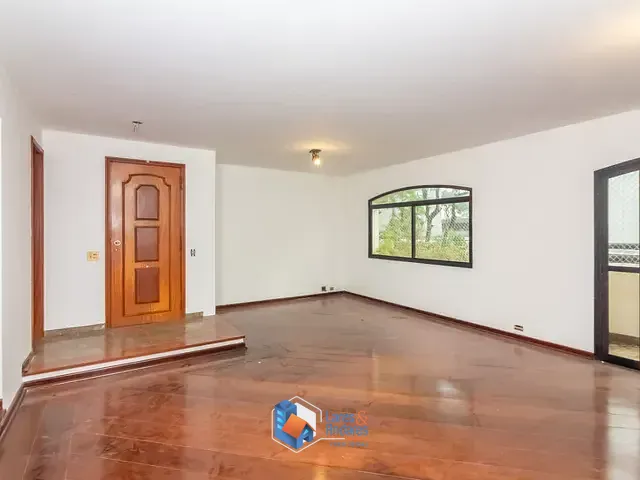 Apartamento com 180m² 4 quartos e 4 banheiros, à venda, no bairro Moema em São Paulo