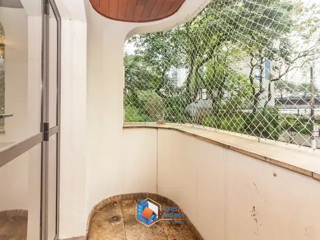 Apartamento com 180m² 4 quartos e 4 banheiros, à venda, no bairro Moema em São Paulo