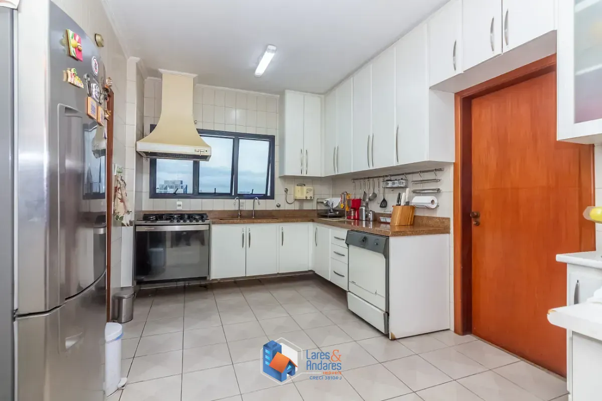 Apartamento, 4 quartos, 219 m² - Foto 12