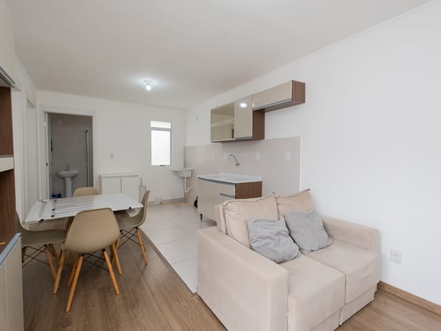 Apartamento com 64m² 2 quartos e 1 banheiro, para alugar, no bairro Três Vendas em Pelotas
