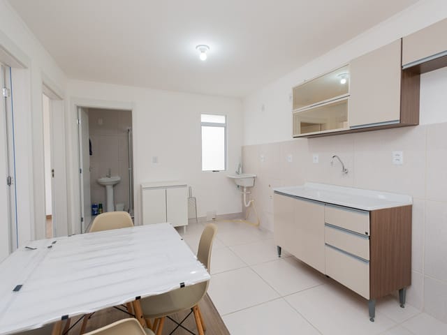 Apartamento com 64m² 2 quartos e 1 banheiro, para alugar, no bairro Três Vendas em Pelotas