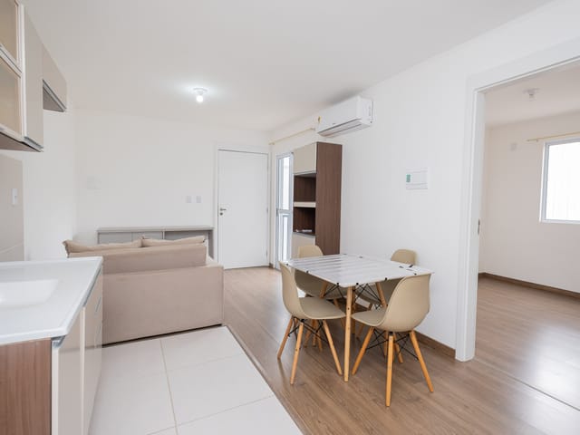 Apartamento com 64m² 2 quartos e 1 banheiro, para alugar, no bairro Três Vendas em Pelotas
