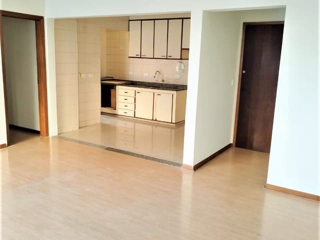 Foto do Apartamento - Apartamento com 3 dormitórios, 1 suíte à venda no Ed. Villa Grega, Vila Larsen 1, Londrina, PR | Guepardo Imob