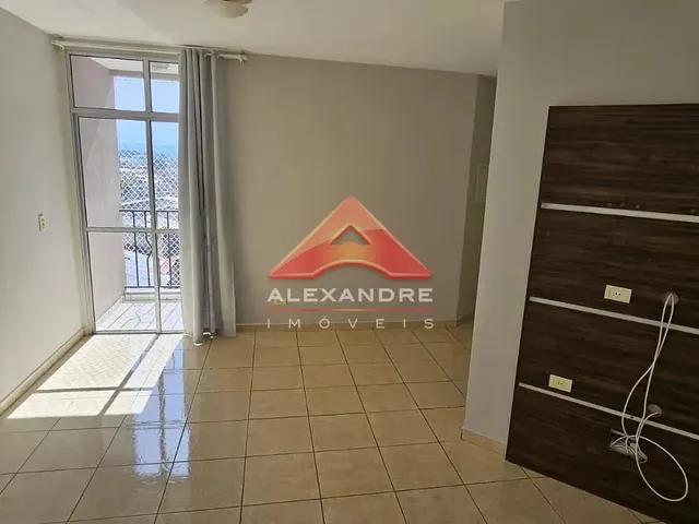 Apartamento com 10m² 2 quartos e 1 banheiro, para alugar, no bairro Monte Castelo em São José Dos Campos