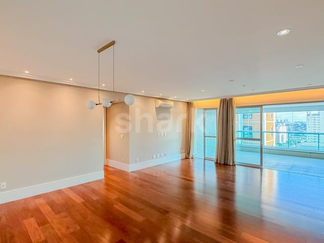 Apartamento com 165m² 3 quartos e 5 banheiros, à venda, no bairro Campo Belo em São Paulo