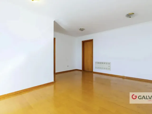 Apartamento 3 quartos e 3 banheiros, para alugar, no bairro Bigorrilho em Curitiba