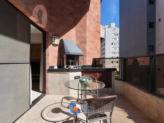 Apartamento com 241m² 3 quartos e 5 banheiros, à venda, no bairro Real Parque em São Paulo