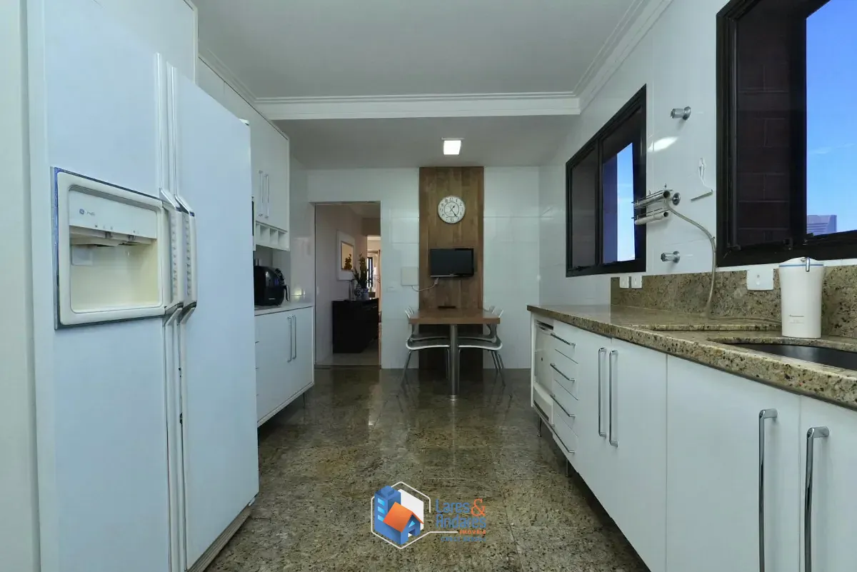 Apartamento, 3 quartos, 241 m² - Foto 15