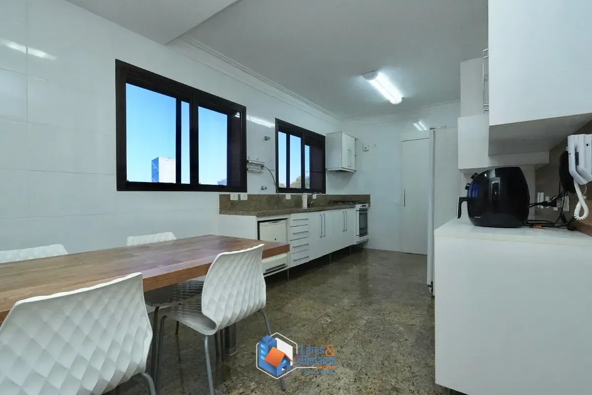 Apartamento, 3 quartos, 241 m² - Foto 14