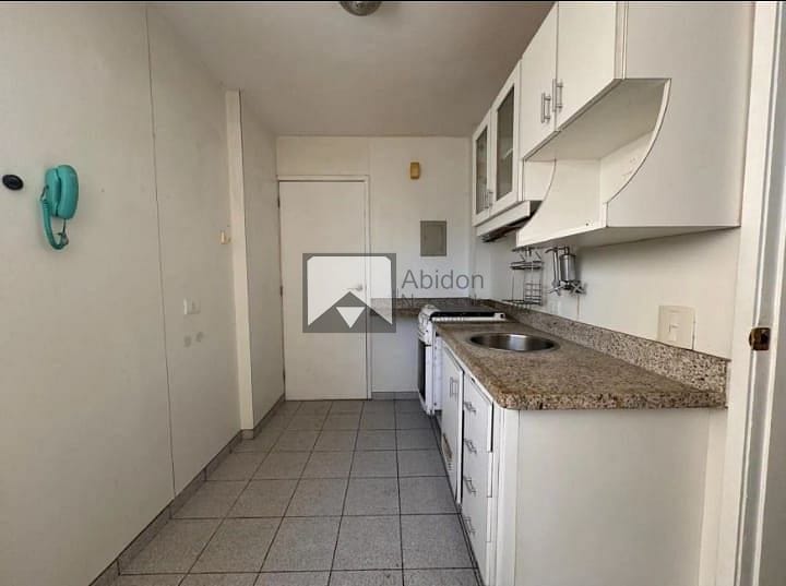 Apartamento à venda com 2 quartos, 70m² - Foto 23