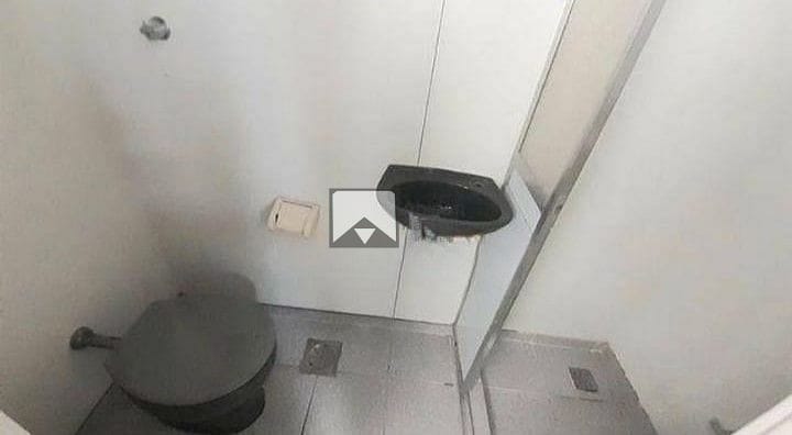 Apartamento à venda com 2 quartos, 70m² - Foto 28