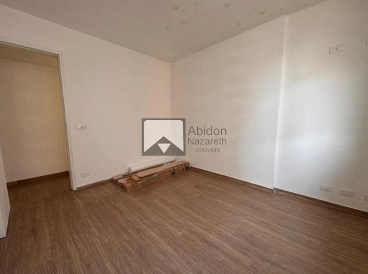 Apartamento à venda com 2 quartos, 70m² - Foto 13