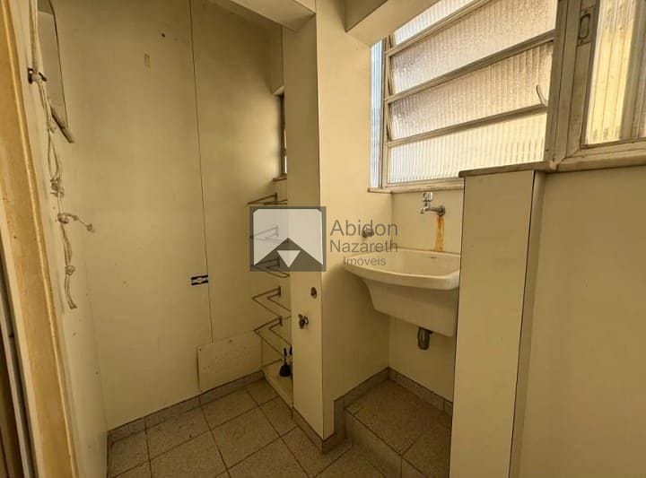 Apartamento à venda com 2 quartos, 70m² - Foto 19