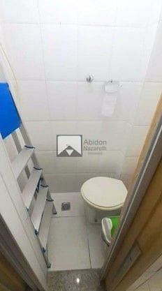 Apartamento à venda com 2 quartos, 70m² - Foto 18