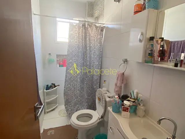 Apartamento 2 quartos e 1 banheiro, à venda, no bairro São Benedito em Pindamonhangaba